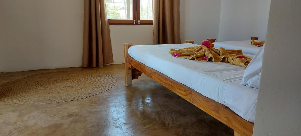 Moyo Top Floor Apartment Pwani Mchangani Exterior photo